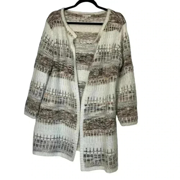 C oversized long soft fuzzy cozy oversized neutral cardigan size Medium - Picture 3 of 8